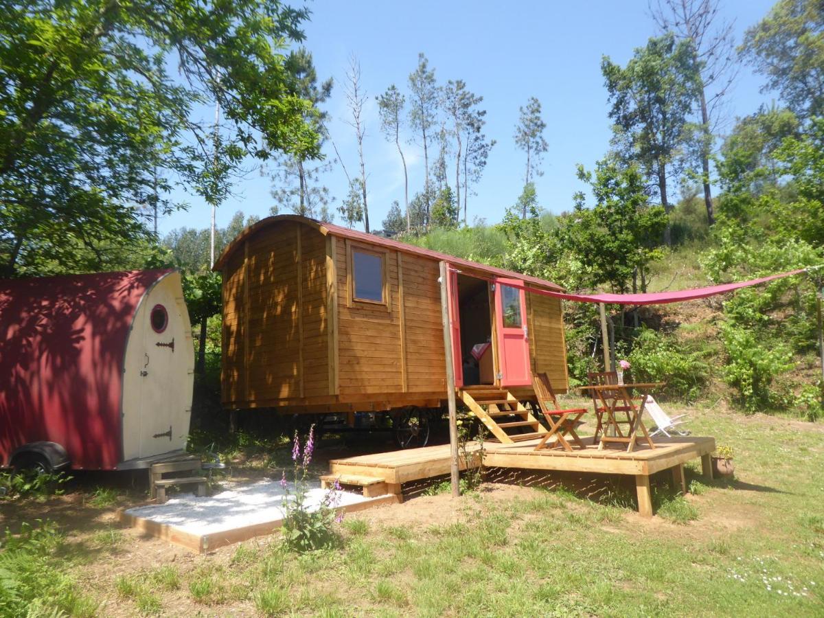 Rosa The Cosy Cabin - Gypsy Wagon - Shepherds Hut, River Views Off-Grid Eco Living Pedrogao Grande Dış mekan fotoğraf